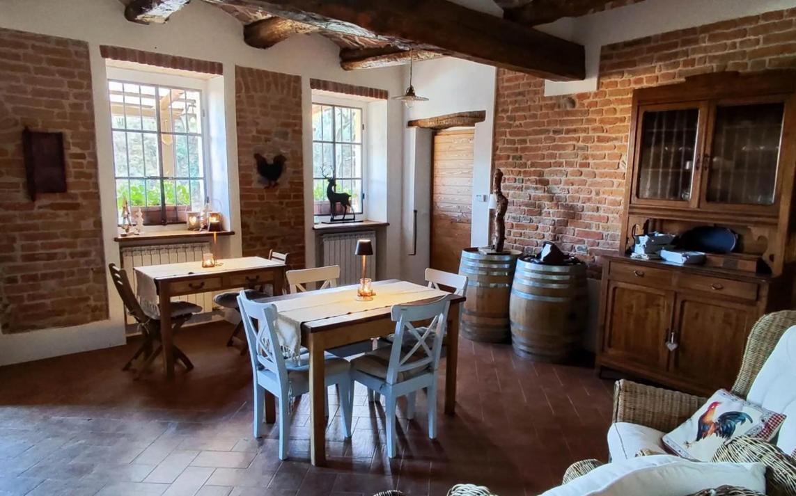 Bed and Breakfast La Casa In Collina Cinzano Exterior foto
